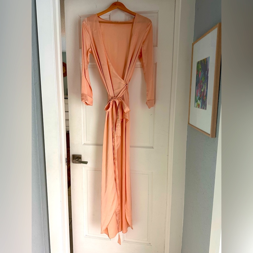For love and lemons Satin Pink dress size Small